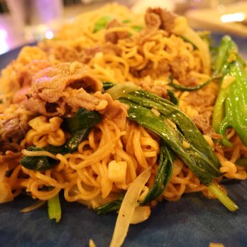 One Hot Pot & Grill - Mi Goi Xao Bo (Dry instant noodle with beef) - Vietnamese Near Me - Houston, Texas One Hot Pot & Grill - Mi Goi Xao Bo (Dry instant noodle with beef) - Vietnamese Near Me - Houston, Texas
