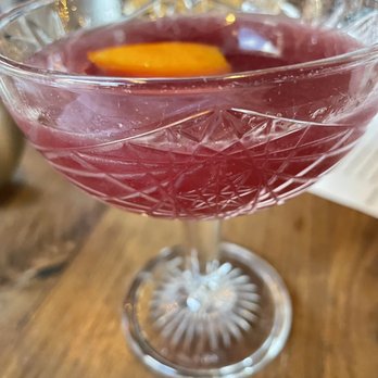 Tolon - Carrie Bradshaw cocktail - New American Near Me - Fort Wayne, Indiana Tolon - Carrie Bradshaw cocktail - New American Near Me - Fort Wayne, Indiana