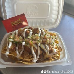 Smokeaholics - Chicken Fajita Nachos