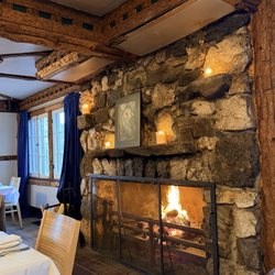 Evoke 1923 - Fireplace