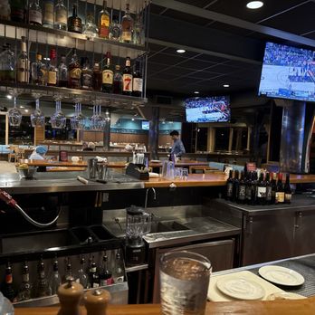 Anthony's HomePort - Lower Deck - Seafood Near Me - Des Moines, Washington