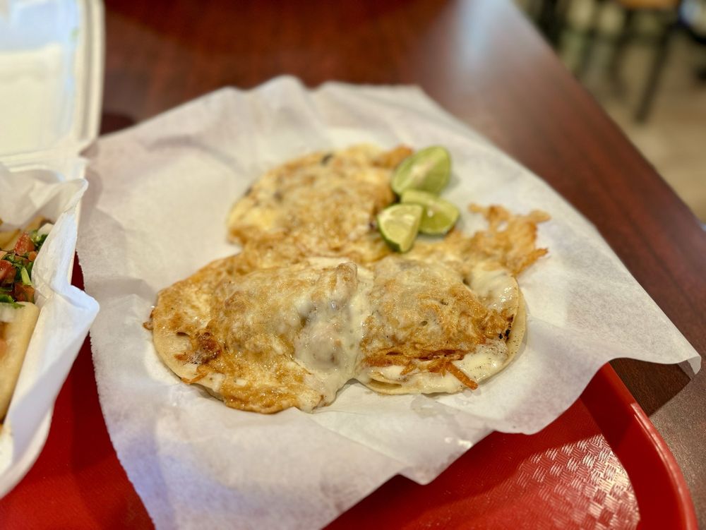 Don Joaquín Street Tacos