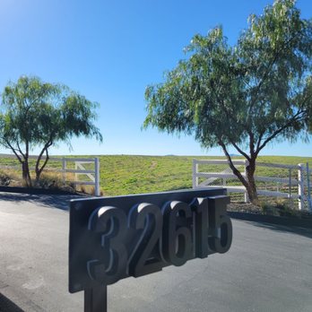 The New Inn - The New Inn nestled on private hillsides in Temecula. - Hotels Near Me - Temecula, California