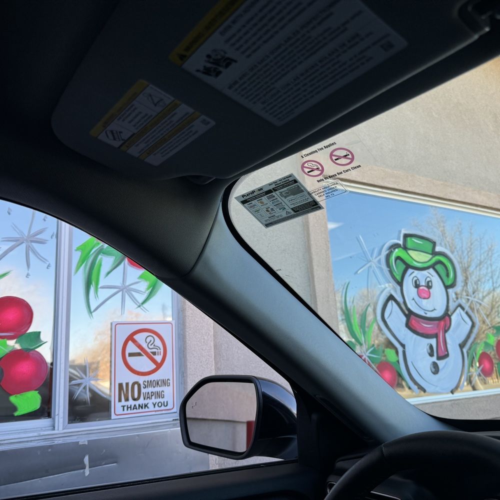 Dairy Freeze - Festive drive thru - Hot Dogs Near Me - Parowan, Utah Dairy Freeze - Festive drive thru - Hot Dogs Near Me - Parowan, Utah