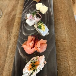 Sjörök Fisk & Vin - Drivved ("Driftwood") starter, a spread of small seafood dishes. Beautiful
