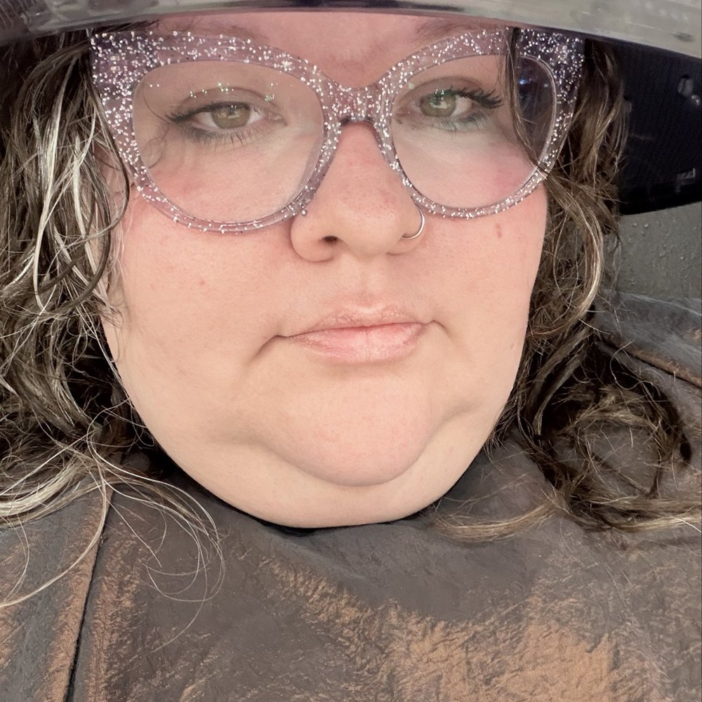 Moxie By KC - Hair Salons Near Me - Gladstone, Missouri Moxie By KC - Hair Salons Near Me - Gladstone, Missouri