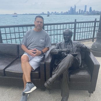 Navy Pier - Bob Newhart statue - Landmarks & Historical Buildings Near Me - Chicago, Illinois