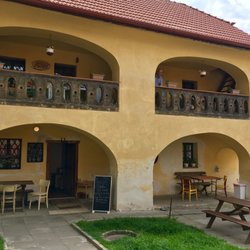 Kavárna Pod Pavlačí