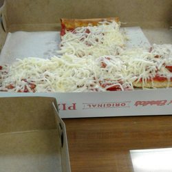 Dicarlos Downtown Pizza