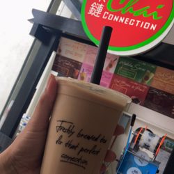 Chai Connection - Okinawa tea with complimentary coffee jelly is one of their best sellers. Nice strong tea taste with just the right amount of sweetness.
