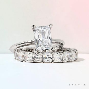 Stuart Benjamin - Diane engagement ring and diamond wedding band - Jewelry Near Me - San Diego, California