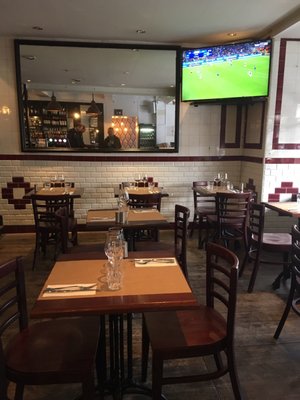 Au comptoir des capucins by null
