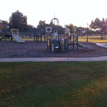 Fountain Lake Park - Parks Near Me - Stafford, Texas Fountain Lake Park - Parks Near Me - Stafford, Texas