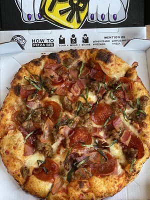 In Pizza We Crust by null