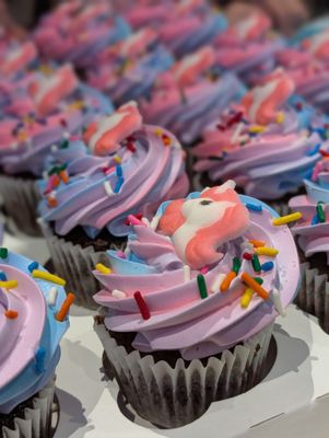 Minia's Bake Shop by null