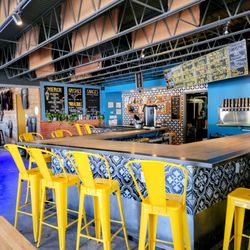 High and Dry Brewing - Great bar