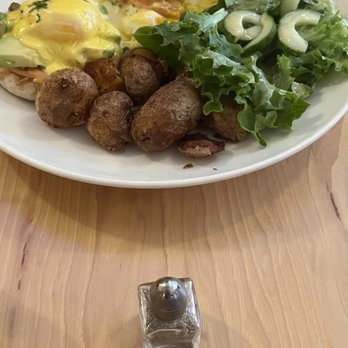 220 Merrill - Smoked salmon benedict - New American Near Me - Birmingham, Michigan 220 Merrill - Smoked salmon benedict - New American Near Me - Birmingham, Michigan