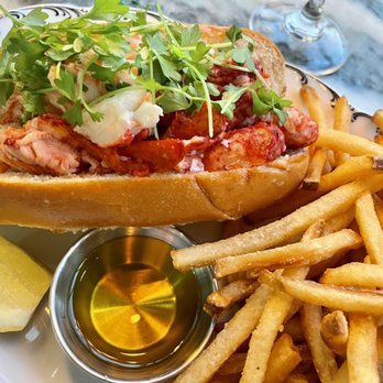 Loch Bar - Lobster Roll - Seafood Near Me - Baltimore, Maryland Loch Bar - Lobster Roll - Seafood Near Me - Baltimore, Maryland