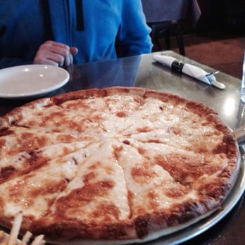 Contos Pizza - Pepperoni pizza. - Pizza Near Me - Lake Stevens, Washington Contos Pizza - Pepperoni pizza. - Pizza Near Me - Lake Stevens, Washington