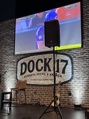 Dock 17 by null