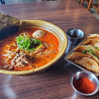 Noods Ramen Bar - Vegan tan tan men and deep fried kimchi gyoza - Ramen Near Me - Honolulu, Hawaii Noods Ramen Bar - Vegan tan tan men and deep fried kimchi gyoza - Ramen Near Me - Honolulu, Hawaii