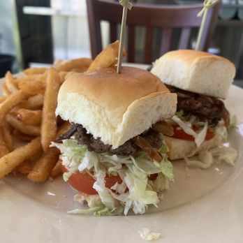 Morrison - Burbank - Morrison Smash - Gastropubs Near Me - Burbank, California Morrison - Burbank - Morrison Smash - Gastropubs Near Me - Burbank, California