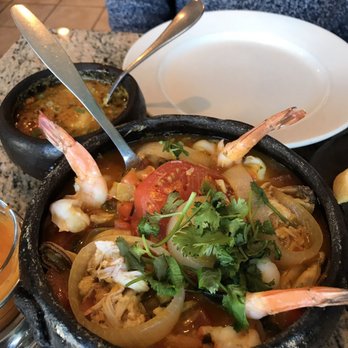 Muqueca Restaurant - Mariscada - Latin American Near Me - Cambridge, Massachusetts Muqueca Restaurant - Mariscada - Latin American Near Me - Cambridge, Massachusetts