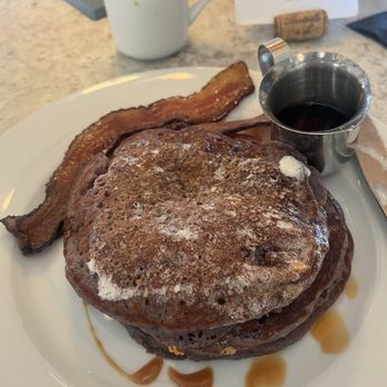 Encina - New American Near Me - Dallas, Texas