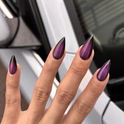 OMG! Nail Bar - Stiletto cat eye