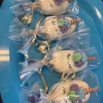 Southern Sweet Bee Bakery - Cake pops - Desserts Near Me Southern Sweet Bee Bakery - Cake pops - Desserts Near Me