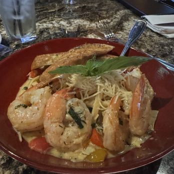 Oswego Grill - Jumbo Prawn Fettuccine - American Near Me - Beaverton, Oregon