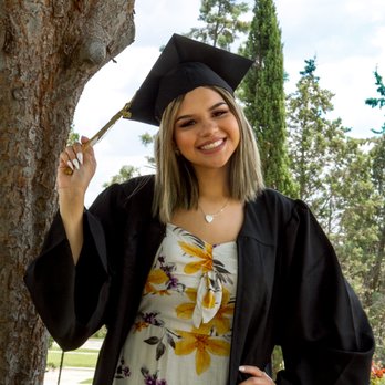 Precious Keepsakes Photography - senior graduation photography - Event Photography Near Me
