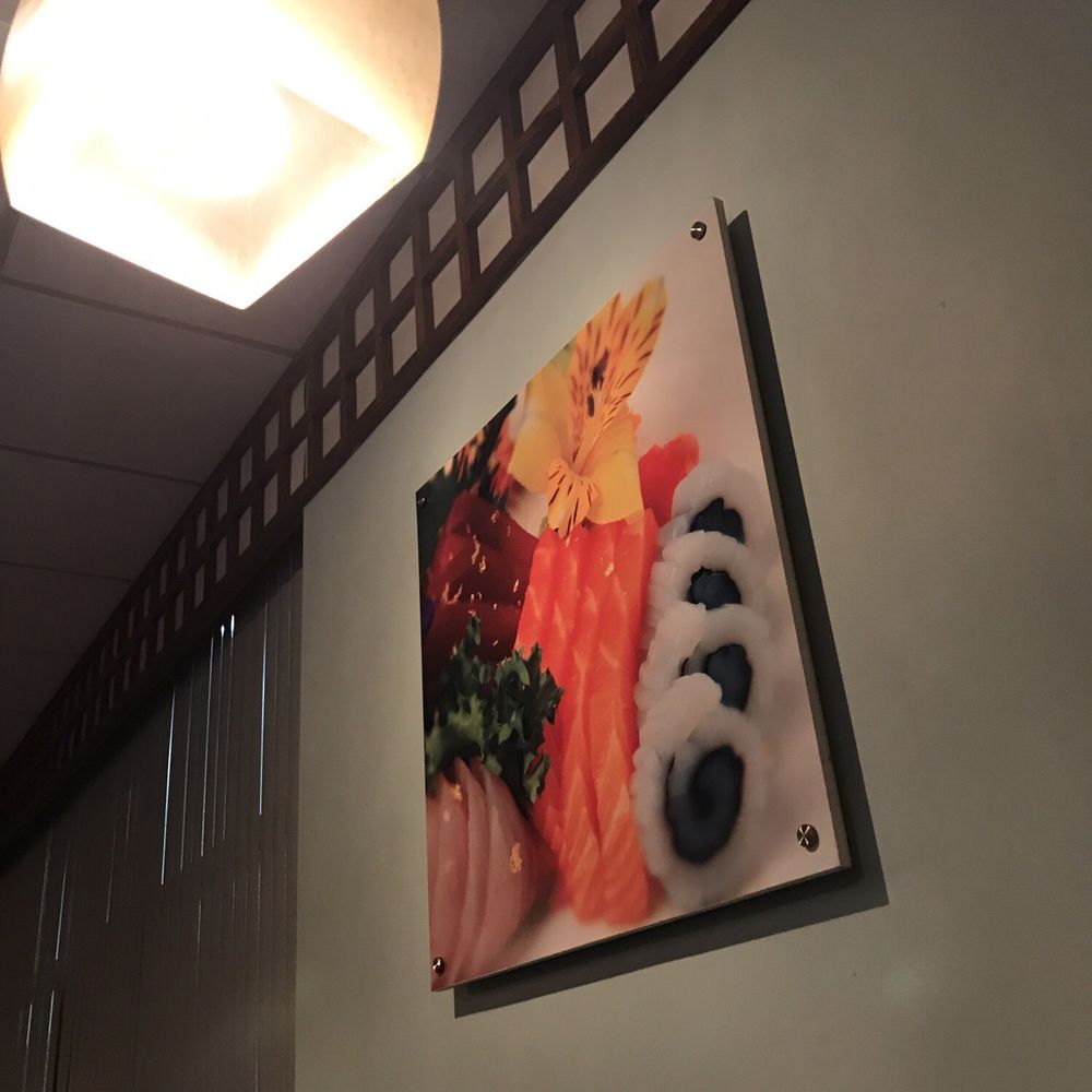 Fujiyama - Sushi Bars Near Me - Milwaukee, Wisconsin