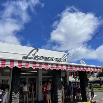 Leonard's Bakery - Bakeries Near Me - Honolulu, Hawaii Leonard's Bakery - Bakeries Near Me - Honolulu, Hawaii