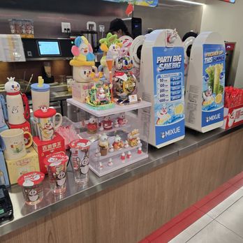 Mixue - Bubble Tea Near Me - New York, New York Mixue - Bubble Tea Near Me - New York, New York