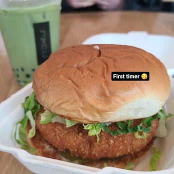 Bopomofo Cafe - First time having Honey Walnut Shrimp Burger - Bubble Tea Near Me - Artesia, California