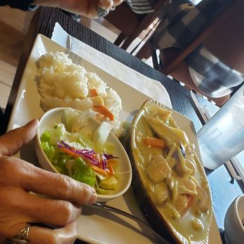 Lucky Kitchen - Green curry w chicken. Loved every bite - Thai Near Me - Eastvale, California Lucky Kitchen - Green curry w chicken. Loved every bite - Thai Near Me - Eastvale, California