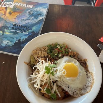 Noodlebox - Pad thai - Noodles Near Me - Squamish, British Columbia
