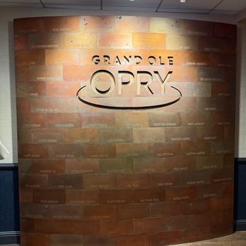 Grand Ole Opry - Music Venues Near Me - Nashville, Tennessee Grand Ole Opry - Music Venues Near Me - Nashville, Tennessee