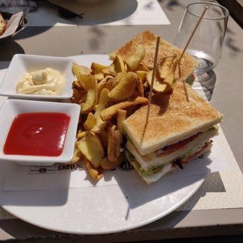 Cannavacciuolo - Club sandwich - Bistros Near Me - Novara, NO