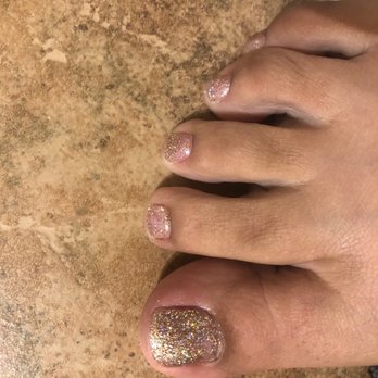 Diamond Nails - Nail Salons Near Me - Austin, Texas