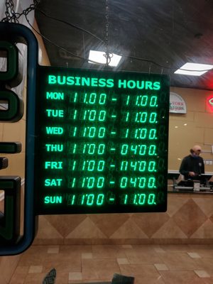 NEW YORK NEW YORK PIZZA - Updated January 2025 - 99 Photos & 274