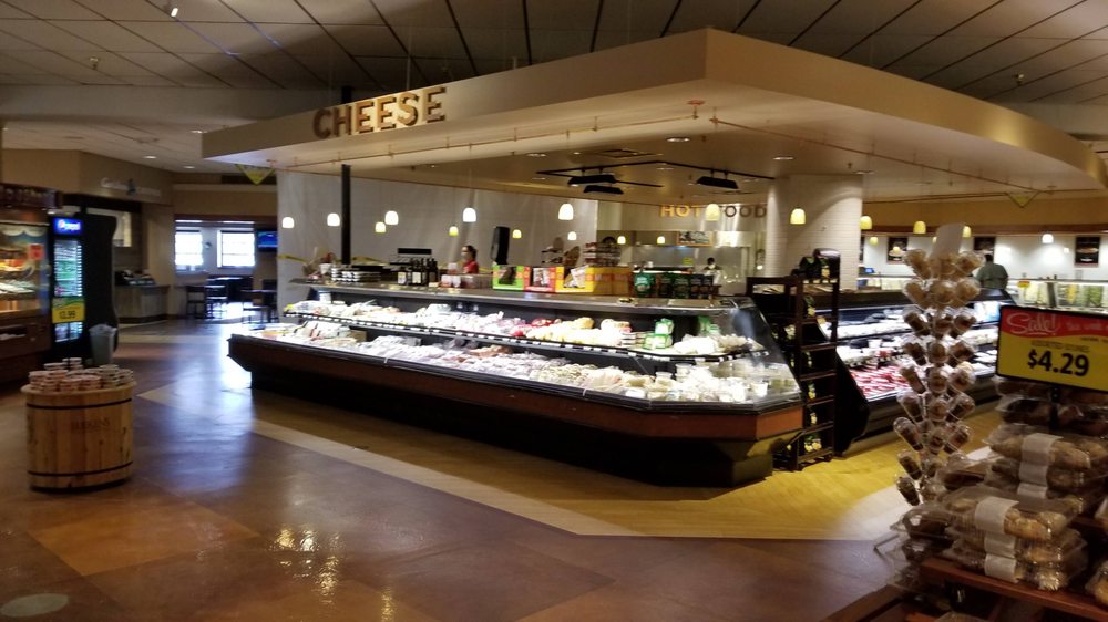 LUEKEN’S VILLAGE FOODS Updated August 2024 96 Photos & 15 Reviews