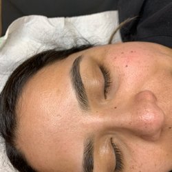 Eyebrow wax