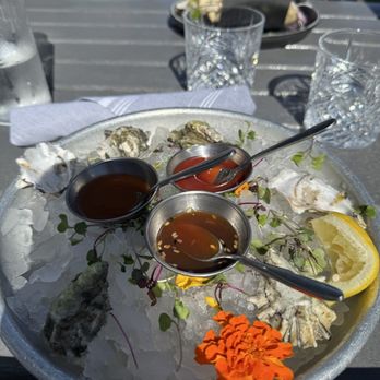 Clearwater Restaurant - Half dozen oysters - New American Near Me - Newport, Oregon Clearwater Restaurant - Half dozen oysters - New American Near Me - Newport, Oregon