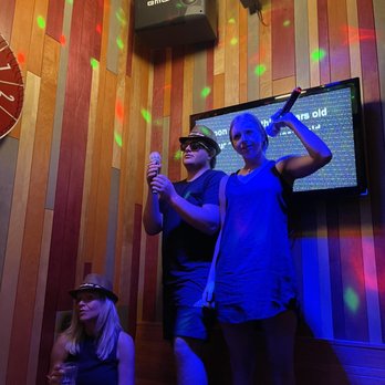 Radio Star Karaoke - Karaoke Near Me - New York, New York Radio Star Karaoke - Karaoke Near Me - New York, New York