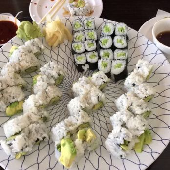 Minato Sushi - Sushi Bars Near Me - Lake Forest, California