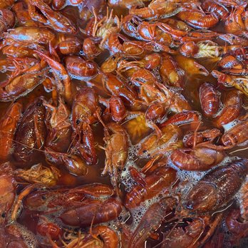 Southern Select Crawfish - a pan full of cooked crawfish - Food Trucks Near Me - Victoria, Texas Southern Select Crawfish - a pan full of cooked crawfish - Food Trucks Near Me - Victoria, Texas