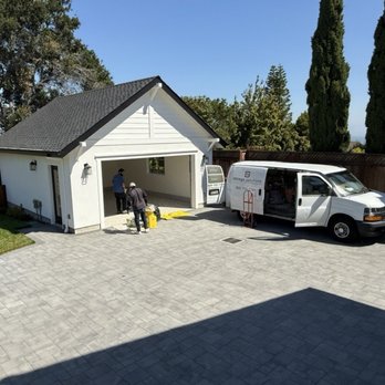Beautiful Garage - The equipment such as grinders, vacuum cleaners, and epoxy materials were all in the van. - Flooring Near Me - Larkspur, California Beautiful Garage - The equipment such as grinders, vacuum cleaners, and epoxy materials were all in the van. - Flooring Near Me - Larkspur, California