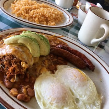Villa Basque Café - Vaquero...tamale of your choice, the infamous chorizo links, eggs they way you like em, and chili beans that taste like mama made them. - Delis Near Me - Carson City, Nevada